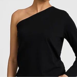 One-Shoulder Black Top